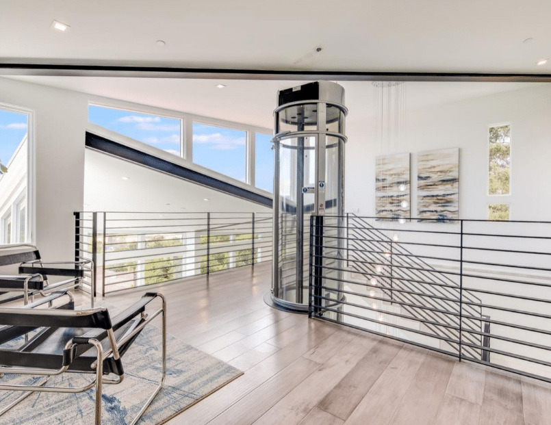 Staging Home in Santa Cruz, CA